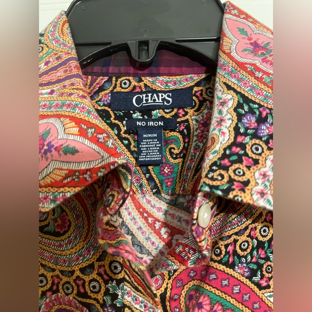 Chaps Multicolor Paisley Button Up Women’s Shirt Size Medium 100% Cotton Holiday - Picture 3 of 5